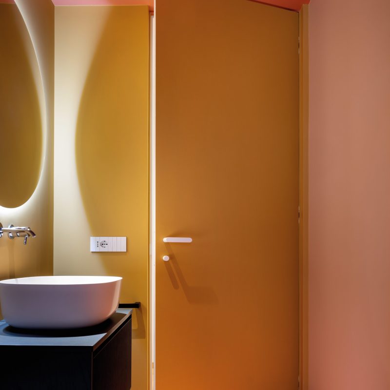 ECLISSE casa sul viale